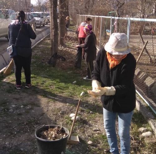 Выходим на субботник!